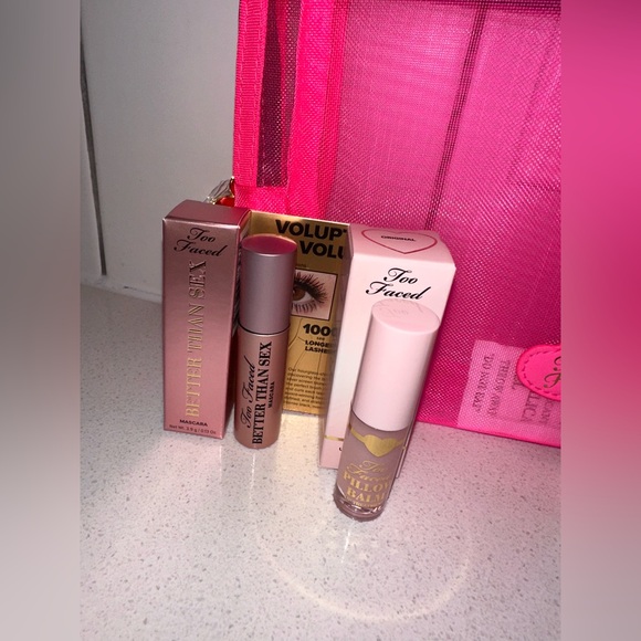 Too Faced Exclusive Limited Edition 5Pc Make-up Set - Picture 5 of 9